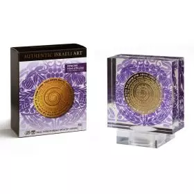 Israeli gifts, Three-Dimensional Display Stand with gold-plated Wheel of Blessings Medal