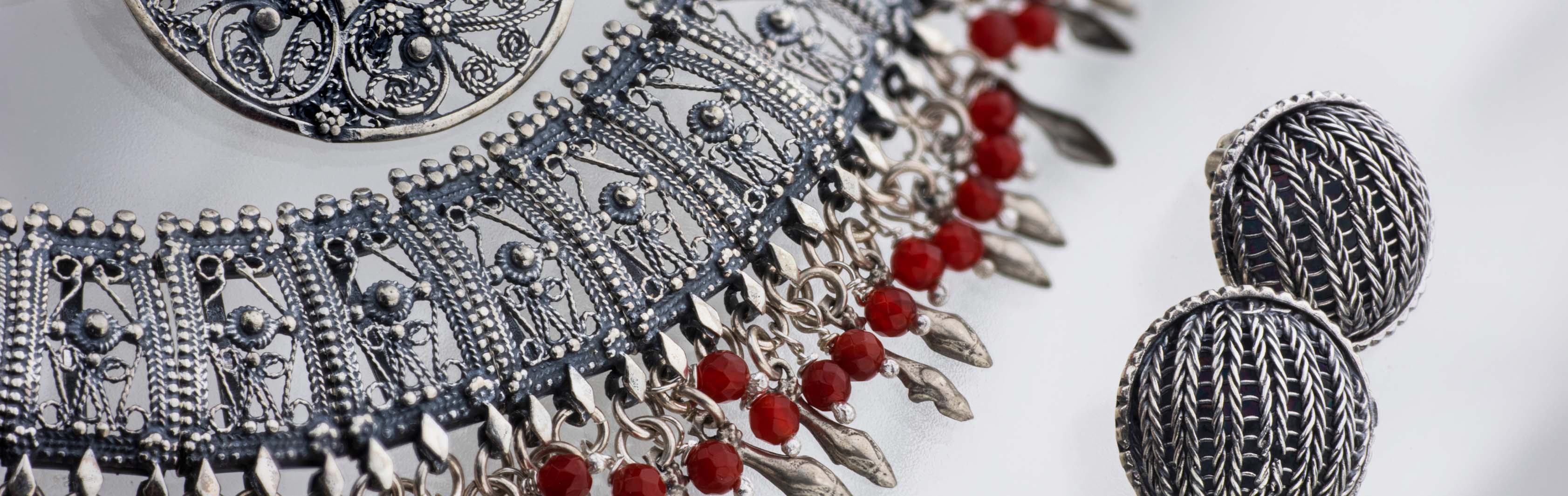 Yemenite Adornment Collection | Handmade 925 Sterling Silver Yemenite Filigree Jewelry set with Carnelian